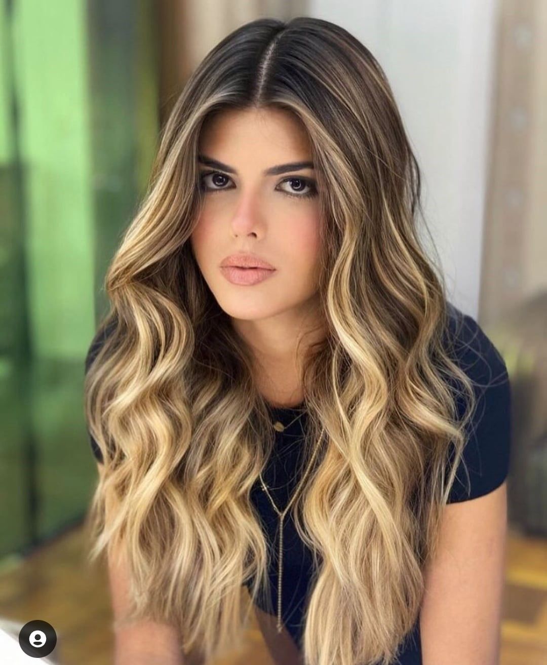 Sulivanda Oliveira Salon Hair Extensions - Image 13