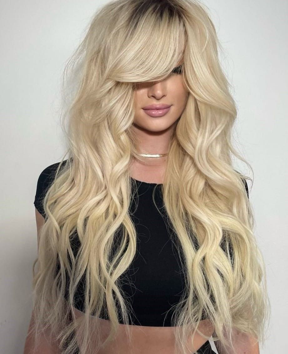 Sulivanda Oliveira Salon Hair Extensions - Image 1
