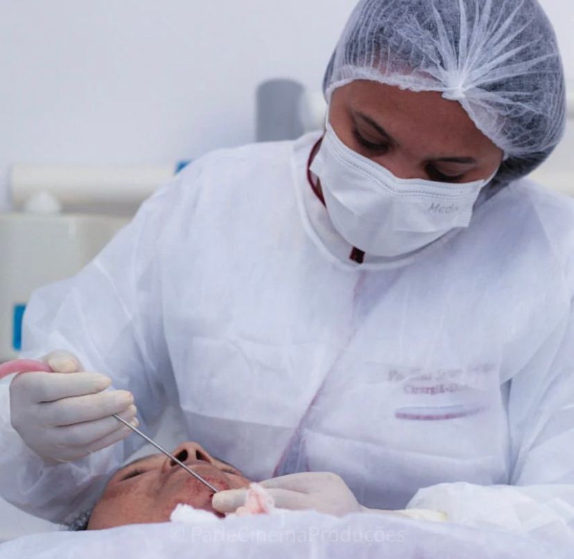 Dra. Thais Severo - Odontologia - Image 3
