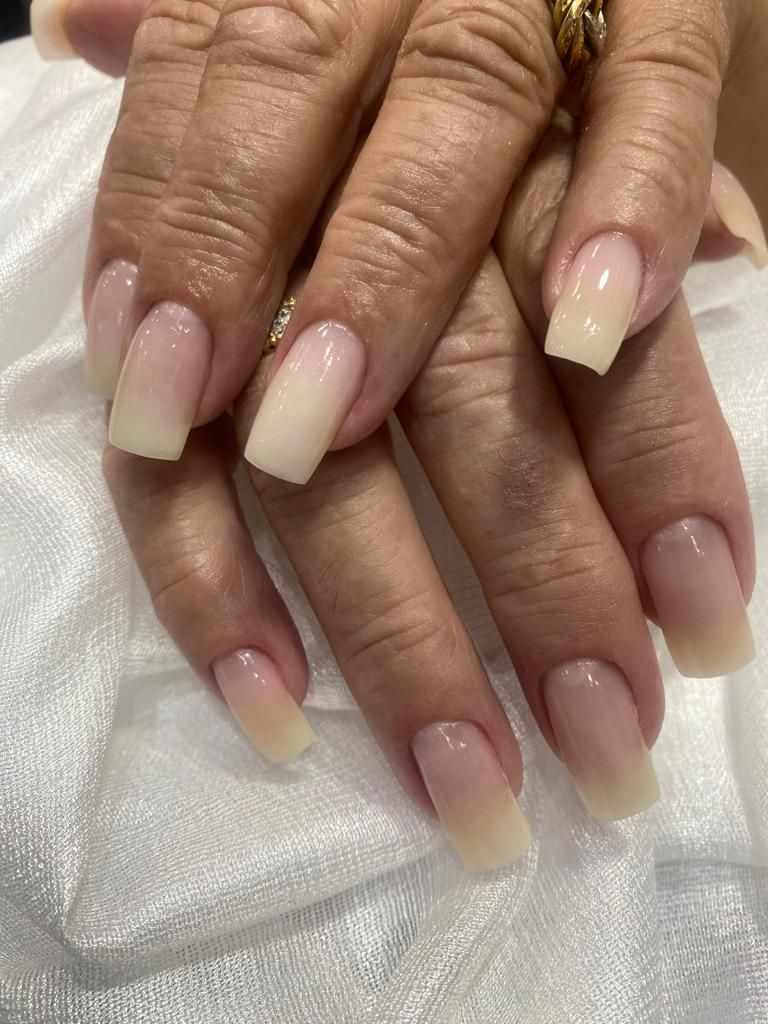 Clau Nails - Image 14