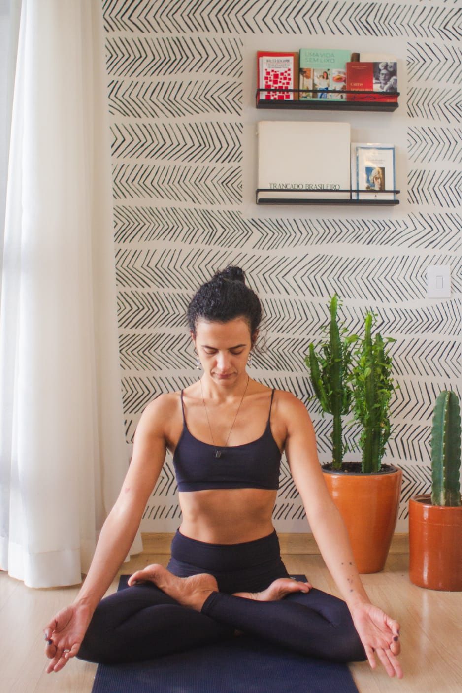 Stephanie Viggiano - Ashtanga Yoga - Image 3
