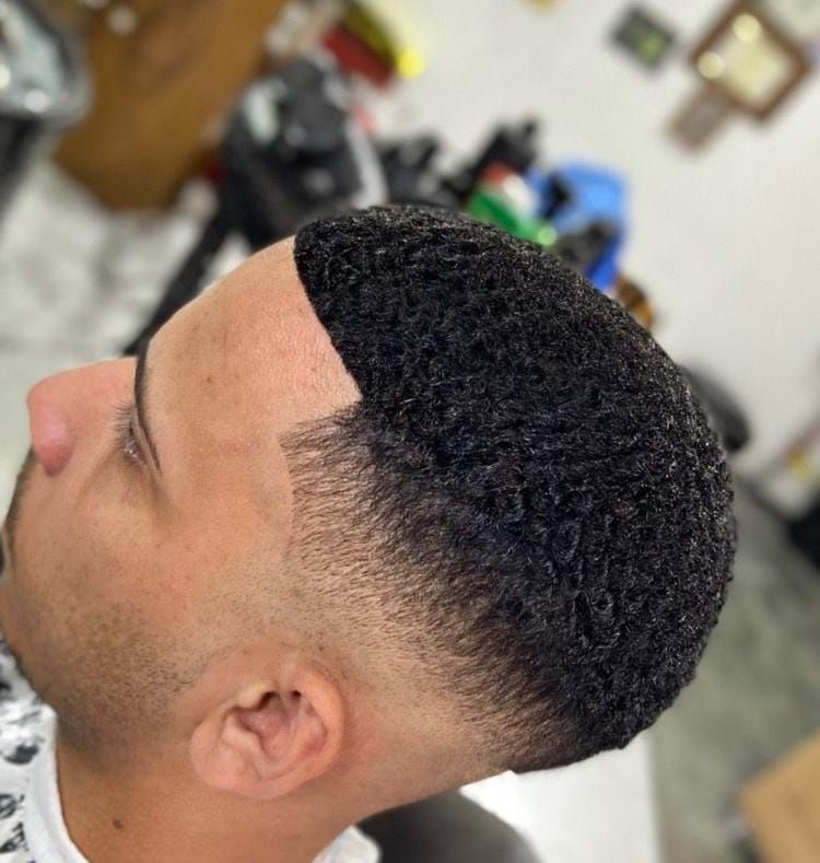 Barbearia Martins - Image 1