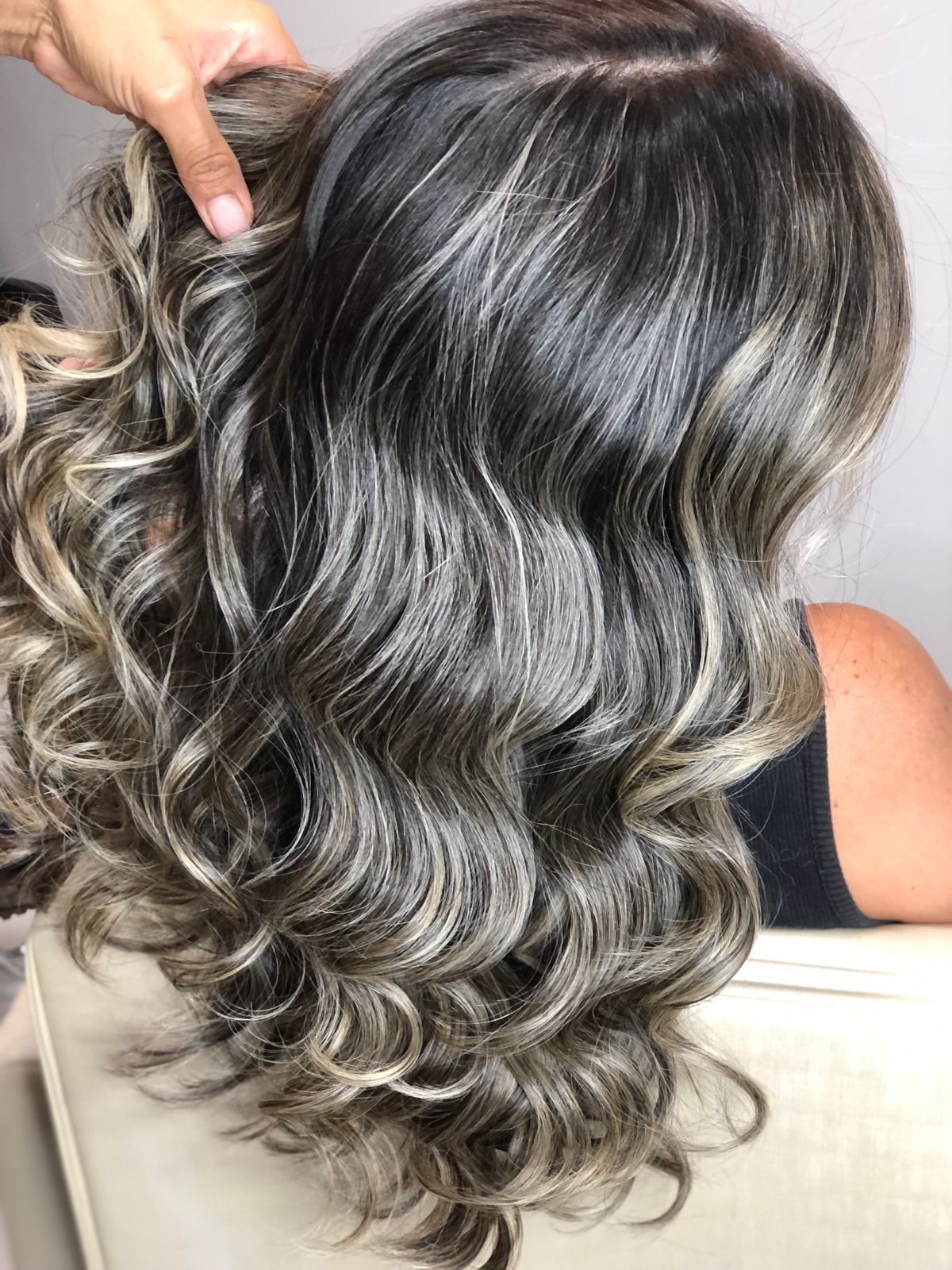 Claudia Gama Hair Stylist - Image 11