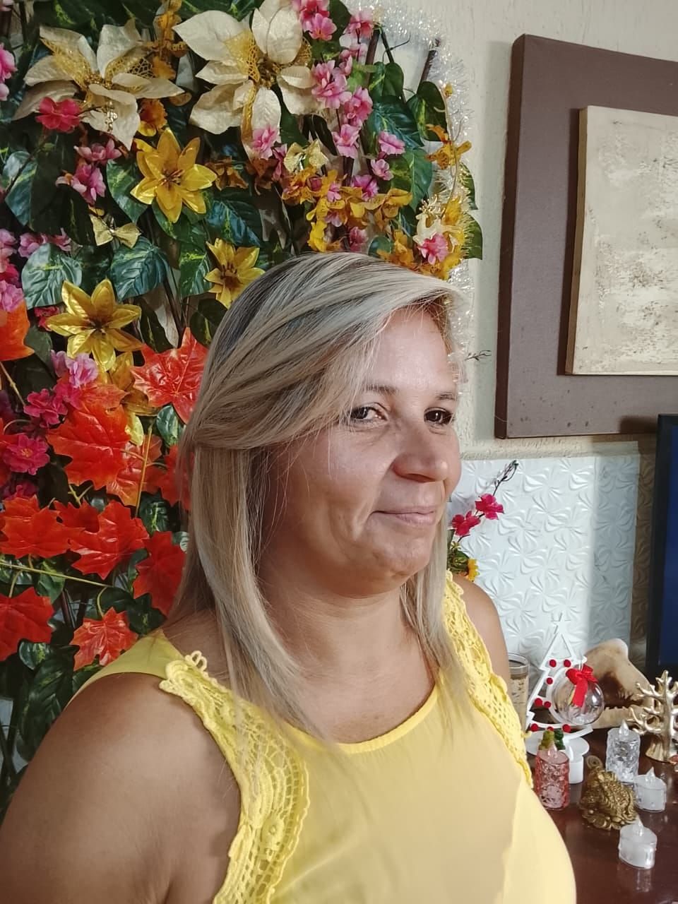 Linda de Bonita Cabeleireiros Unissex - Image 11