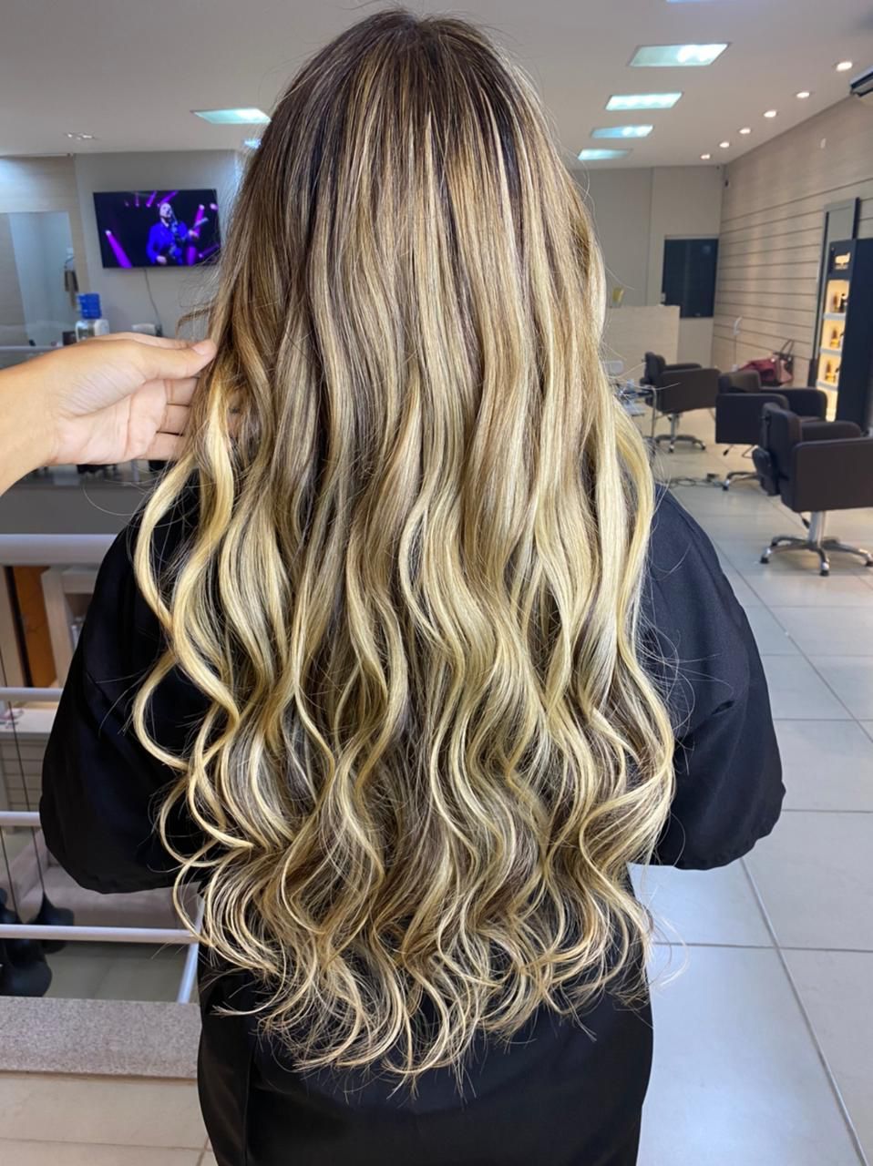 Rosi Andrade Hair Extension - Image 4