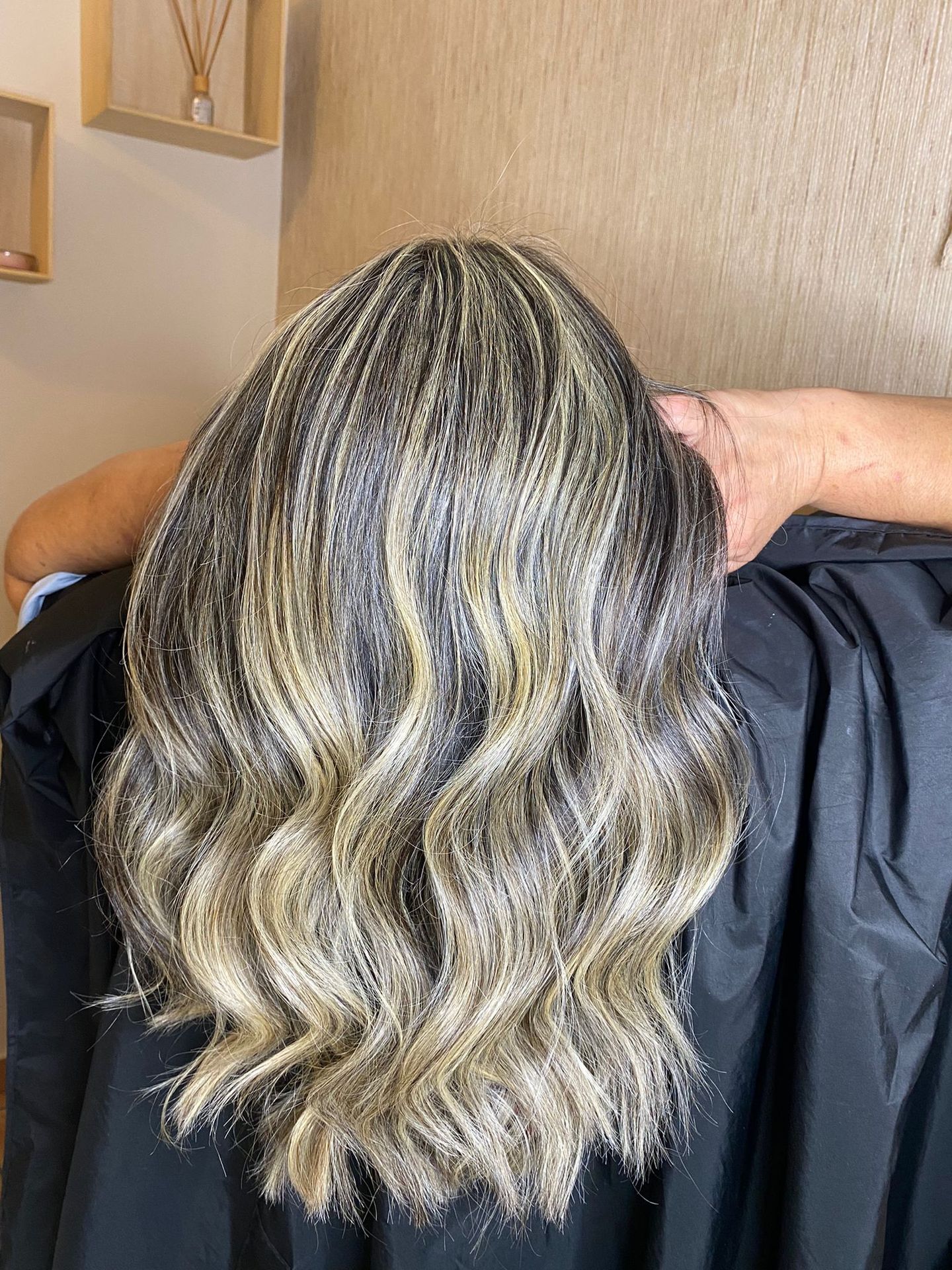 Izis Brandino Hair Stylist - Image 5