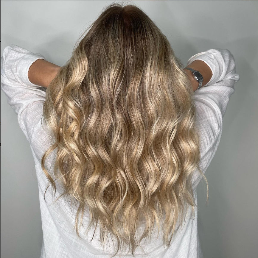 Izis Brandino Hair Stylist - Image 4