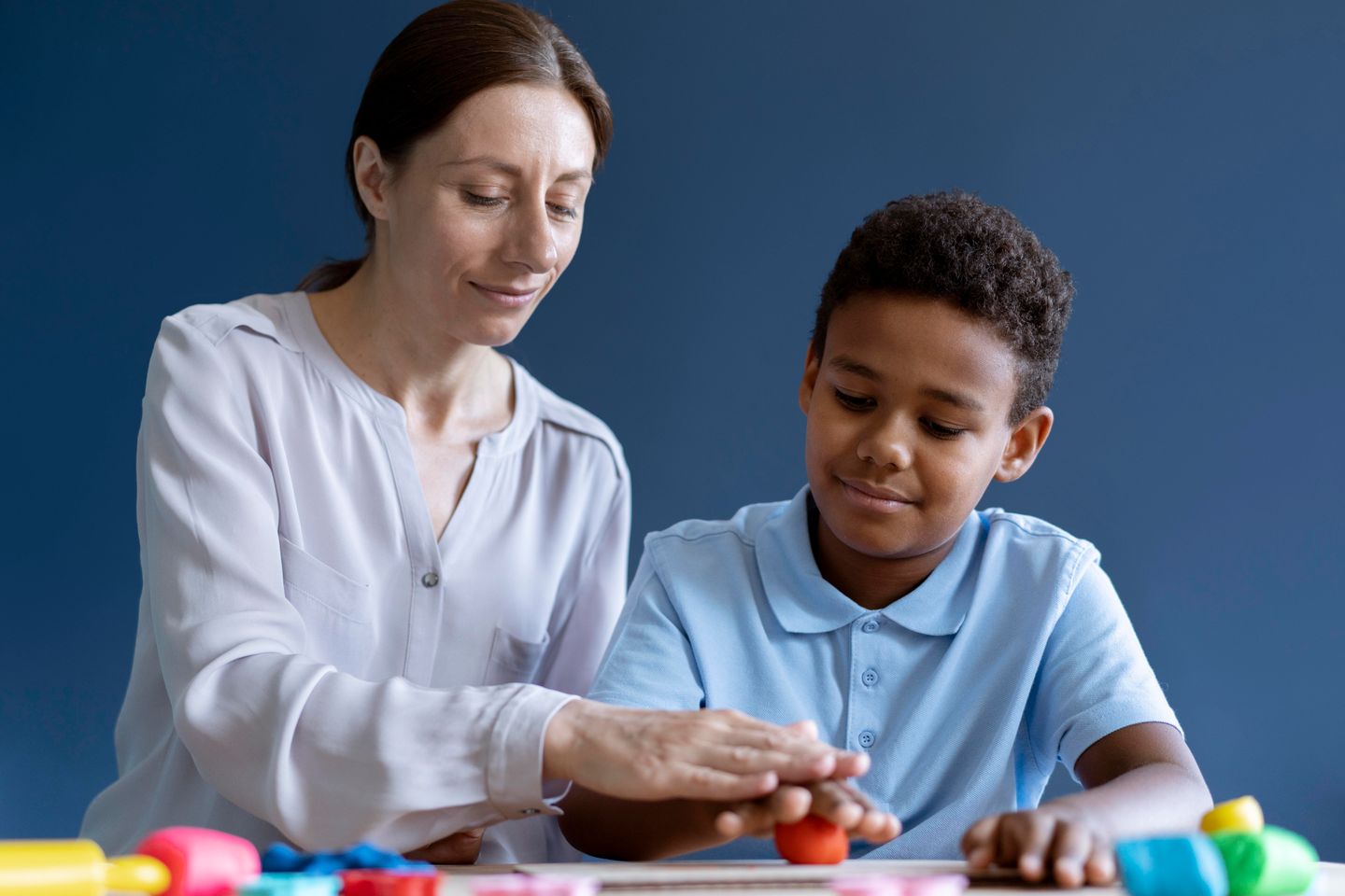 Thaís Magalhães: Psicopedagoga e Neuropsicopedagoga - Online - Image 4