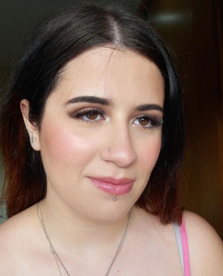 Yemar Makeup Artist - Image 5