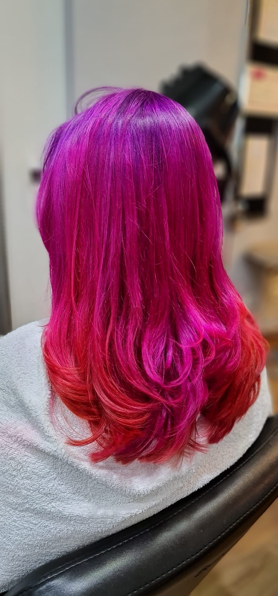Karla Sara Hair Colorist - Image 58