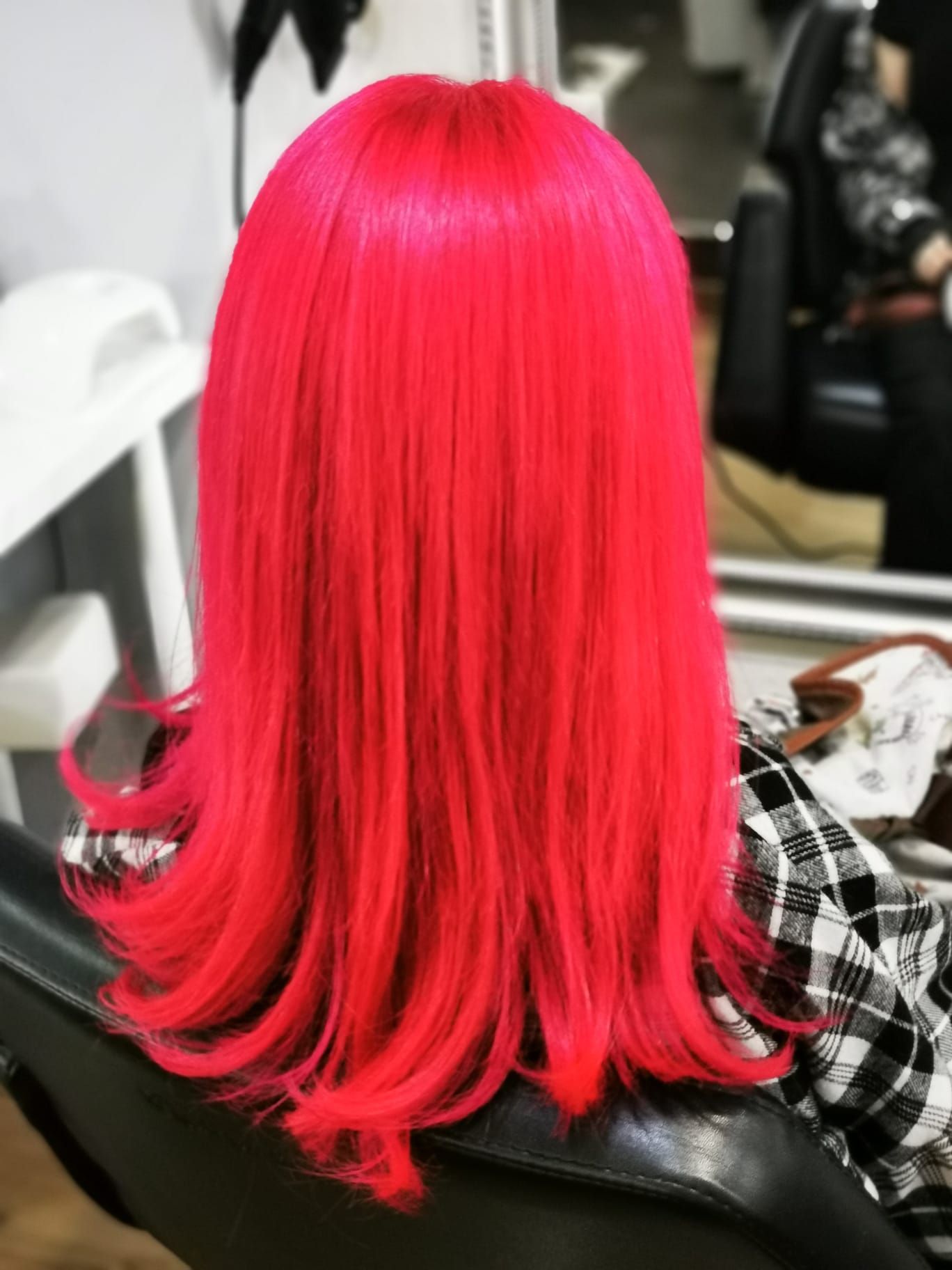 Karla Sara Hair Colorist - Image 6