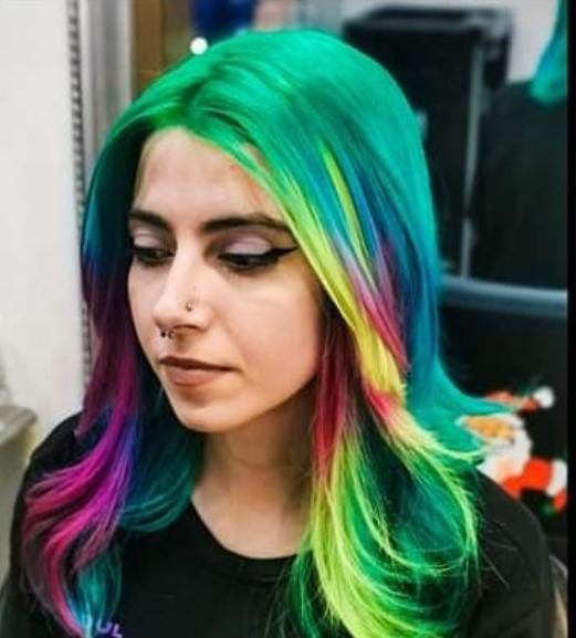 Karla Sara Hair Colorist - Image 32