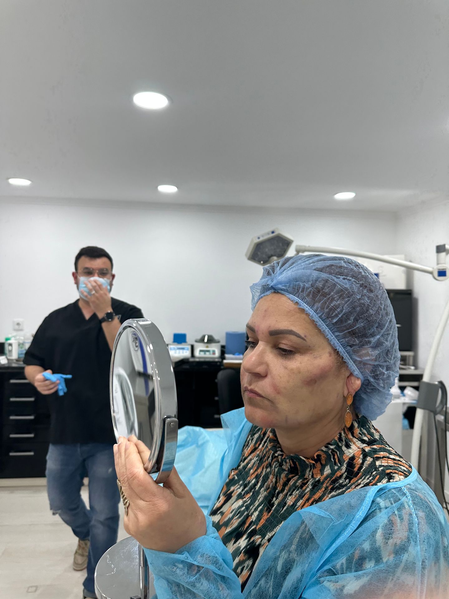 RCLINIC - Clínica de Rejuvenescimento - Image 17