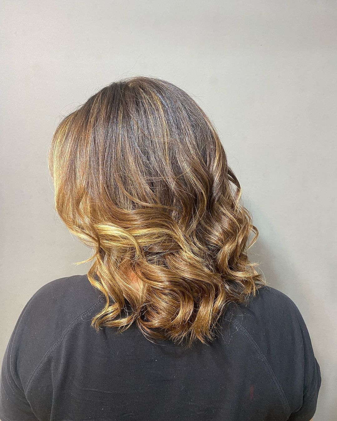 Essência Studio de Beleza - Image 1