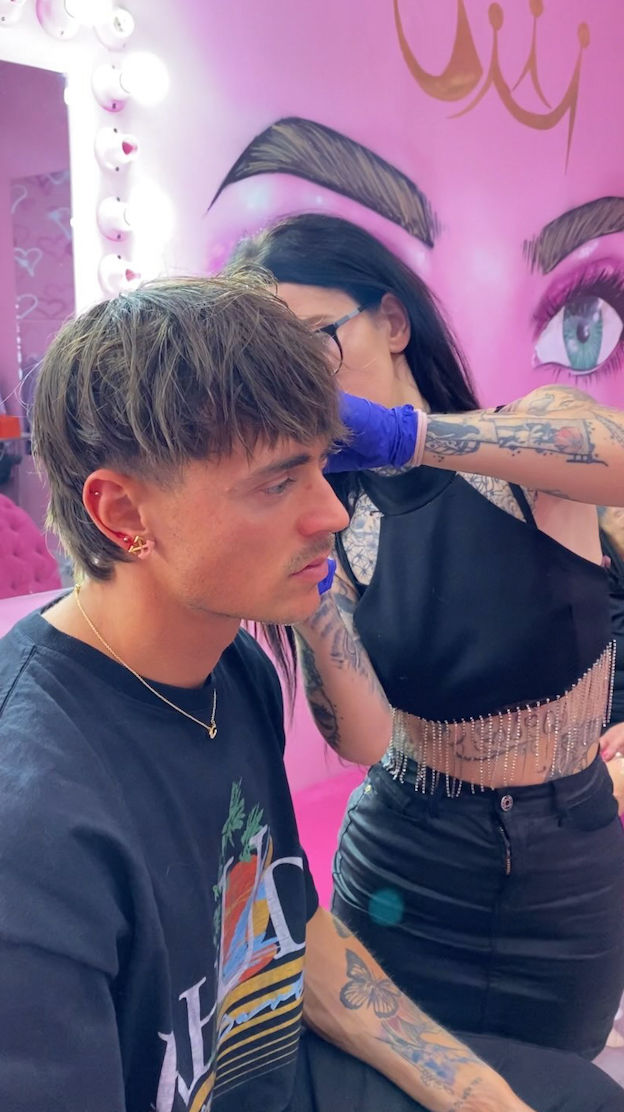 Inês dos Santos Body Piercing - Image 1