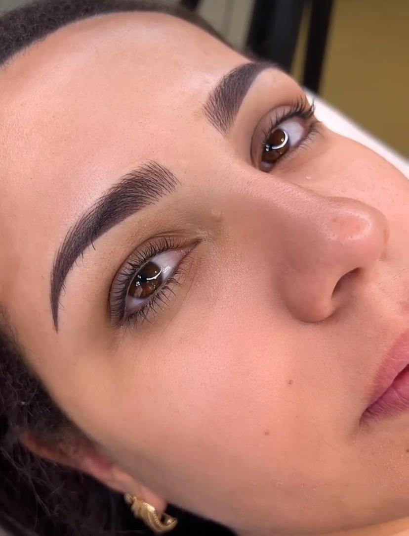 Viviane Gomes Estética Avançada - Image 3