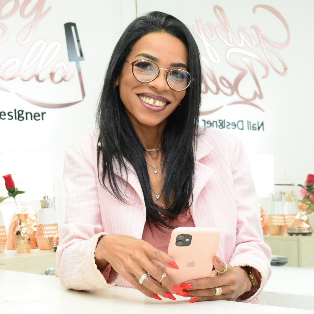 Gaby Bello Nails - Image 1