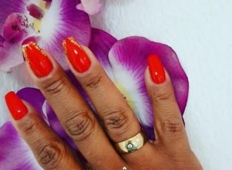 Gold Nails Sónia Borges - Image 2