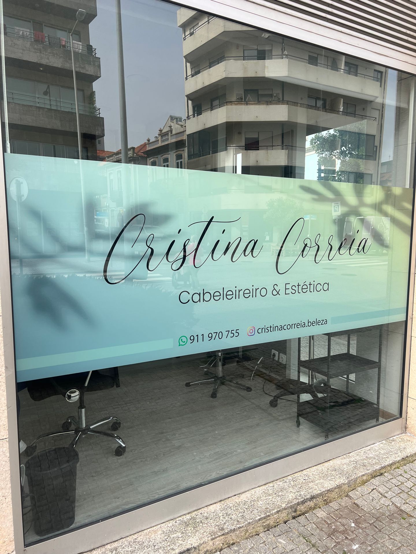 Cristina Correia Especialista em Recuperação da Fibra Capilar - Image 8