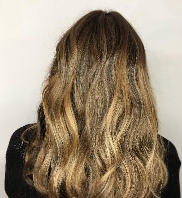 Cristiane Gonçalves Hair - Image 2
