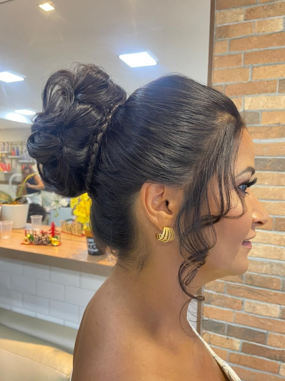 Geli Cabeleireira - Image 1