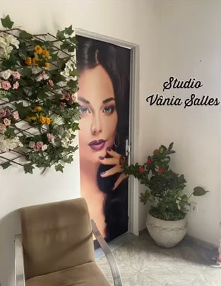 Studio Vânia Salles Coiffeur - Image 1