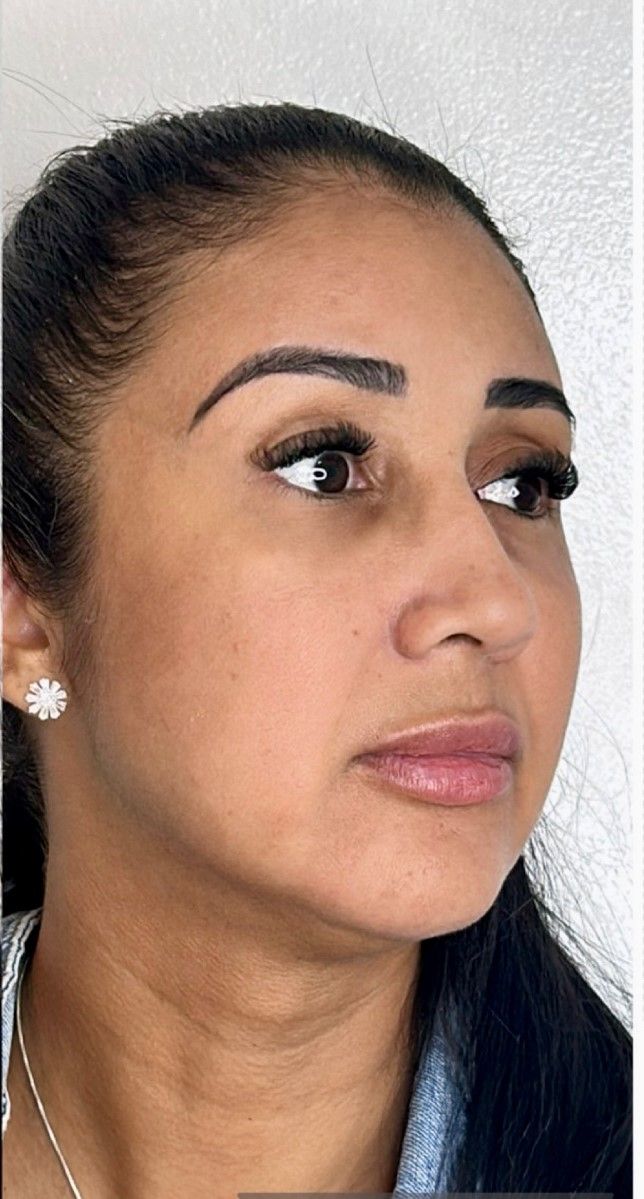 Dra Cristiane Marques - Clínica Integrativa e Estética Avançada - Image 3