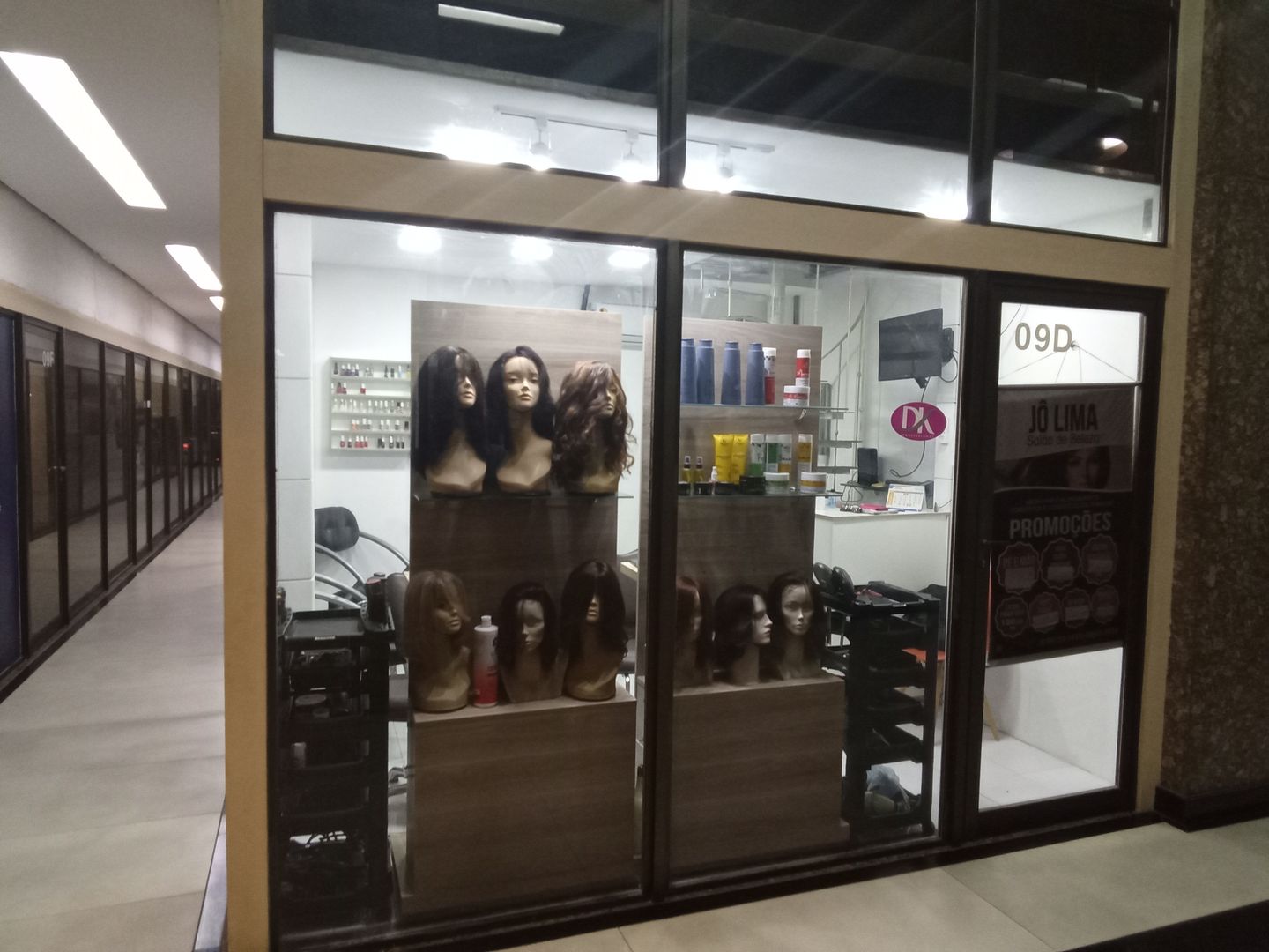 Jô Lima Perucas & Cabeleireiro - Image 1