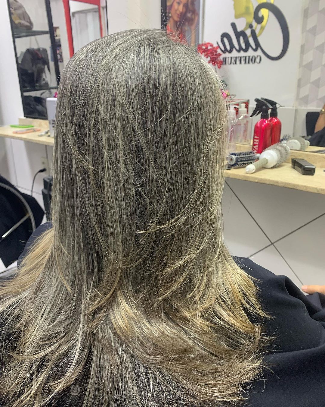 Cida Coiffeur - Espaço Rio das Pedras - Image 18