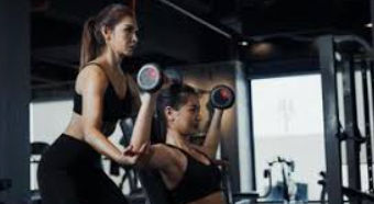 Personal Trainer Rafaella Ferrarezi - Image 1