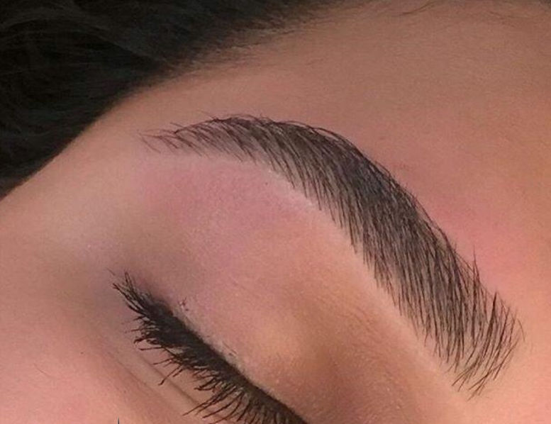 Wendy Ferrazo Brow Stylist no Depil e Massagem - Image 1