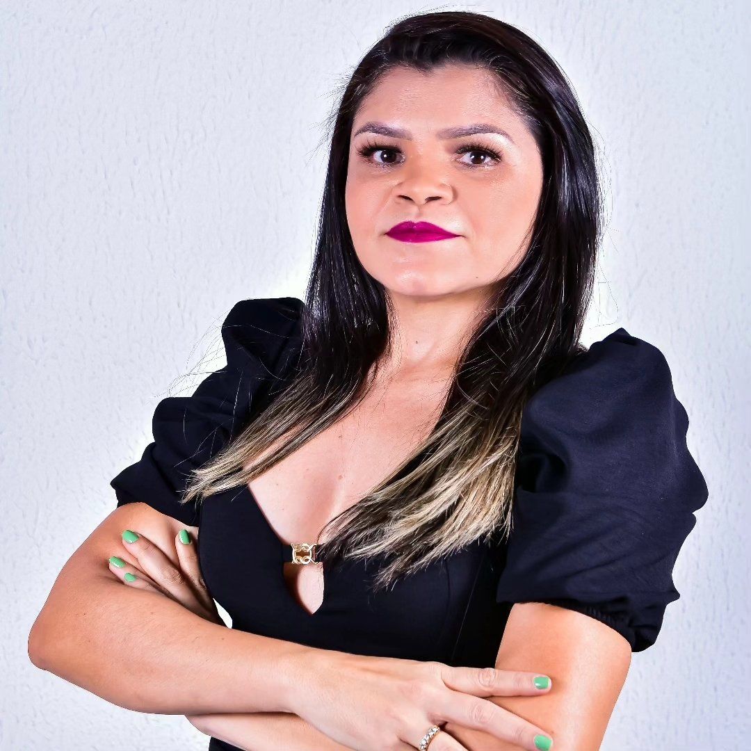 Catiana Mota Hair - Image 2