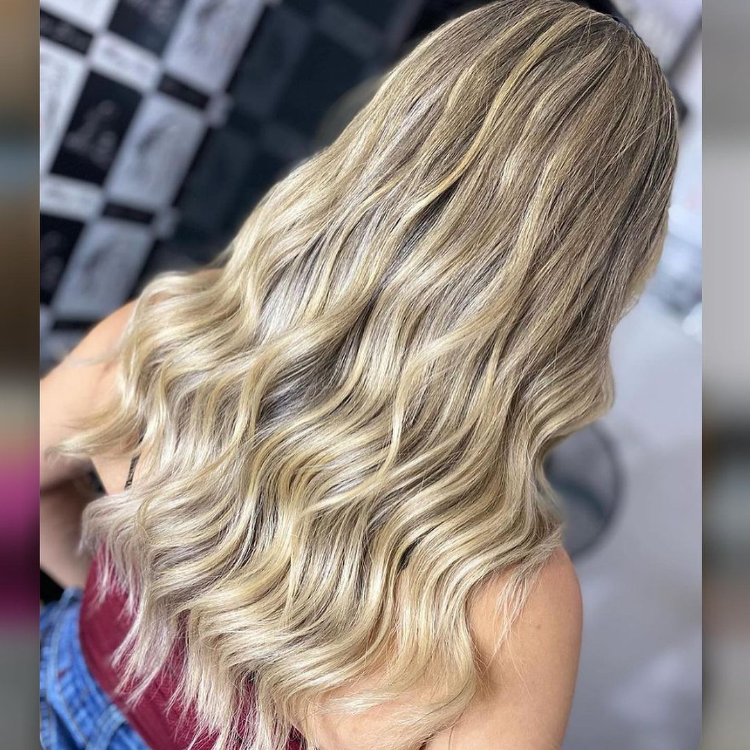 Studio Arte Bella Hair Designer - Image 1