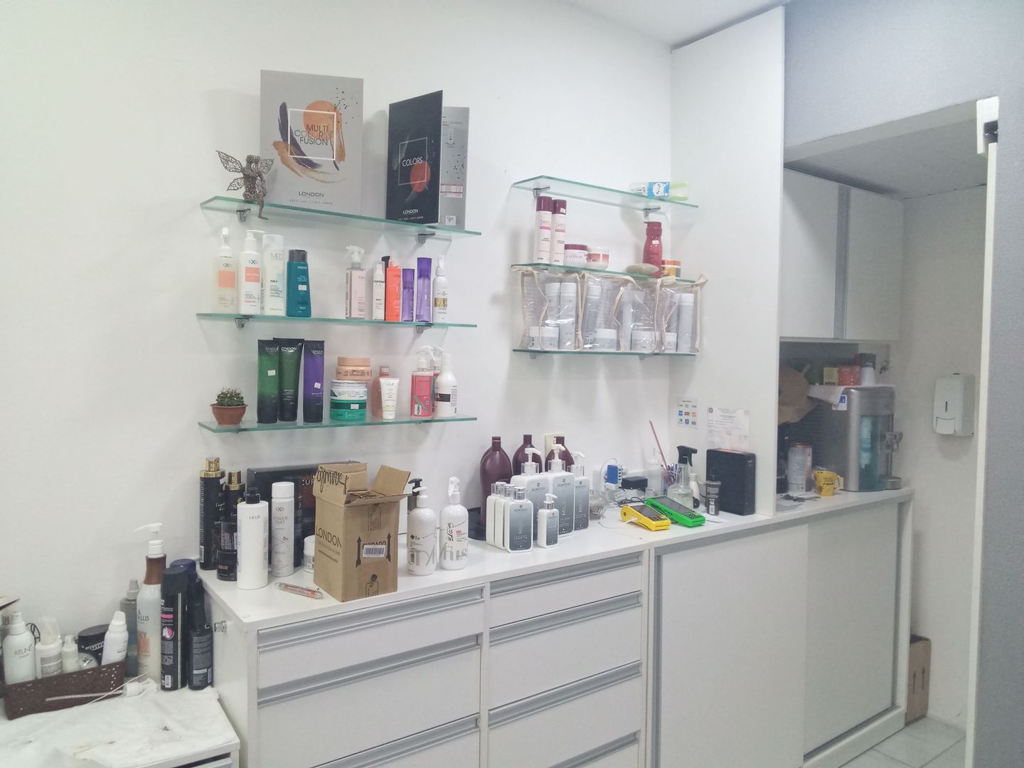 Dani de Conto Hair Studio - Image 12