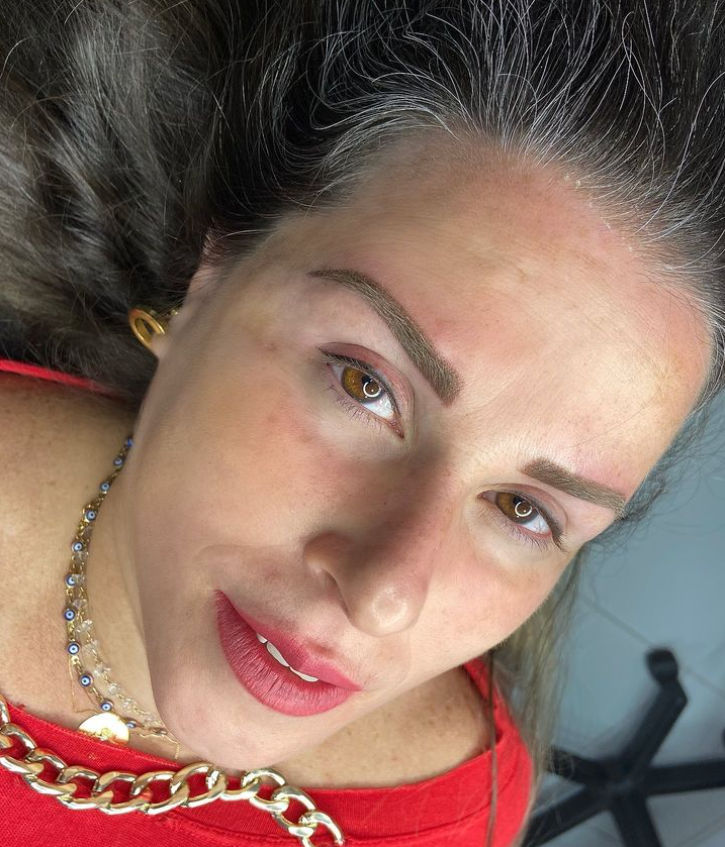 Carolyne Correia Beauty & Academy - Image 2