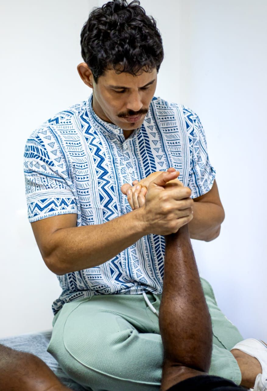 Tito Massoterapeuta - Imbuí - Image 5