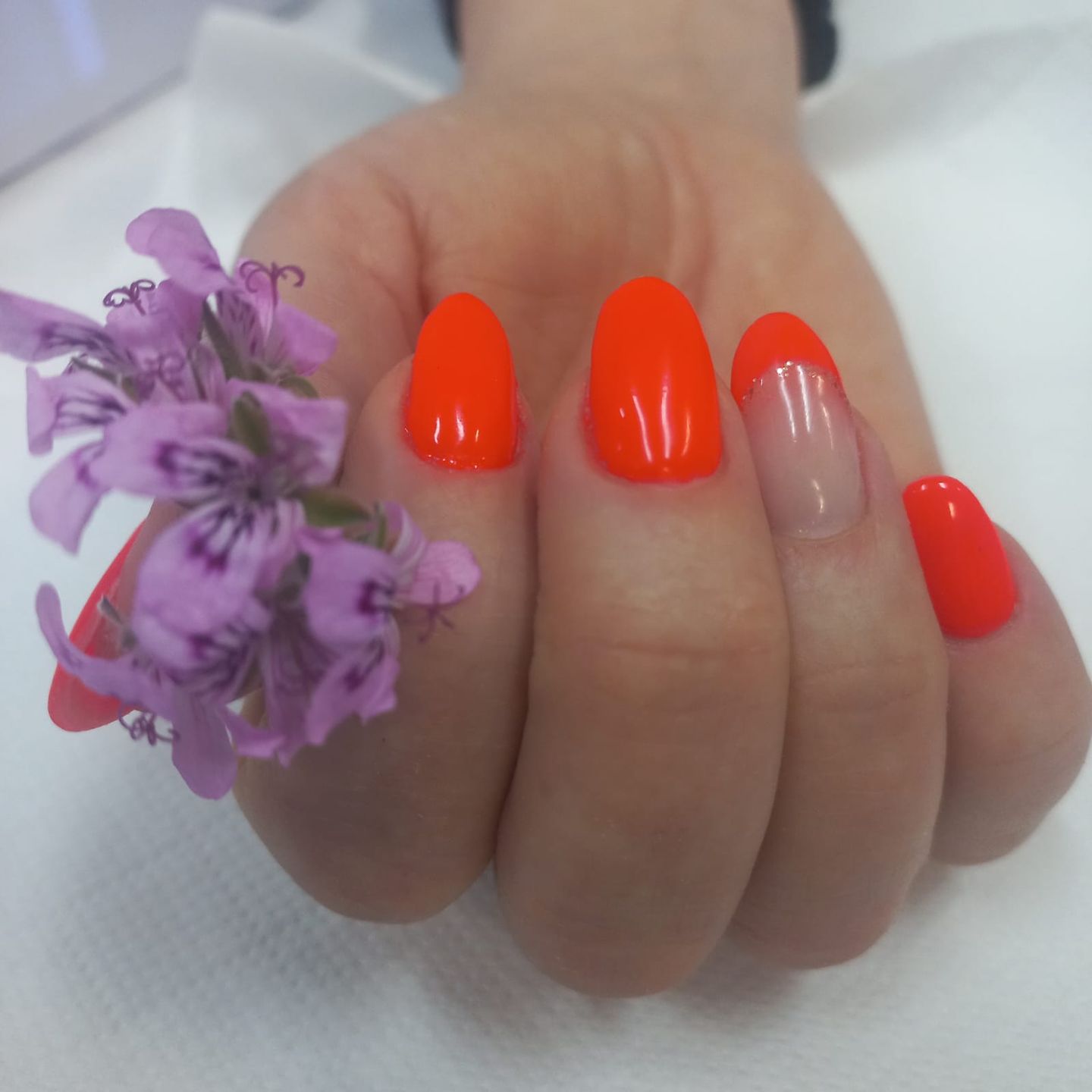 JuJu Nails and Beauty - Image 3