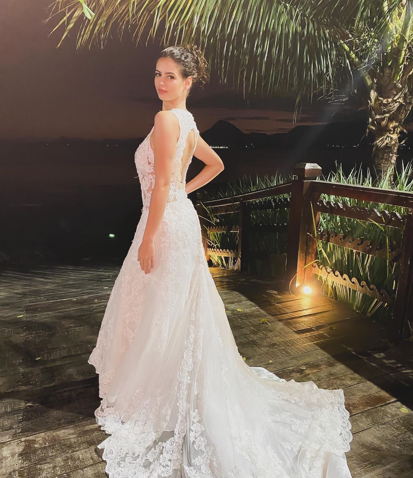 Andria Valença Maquiagem e Penteado - Image 10