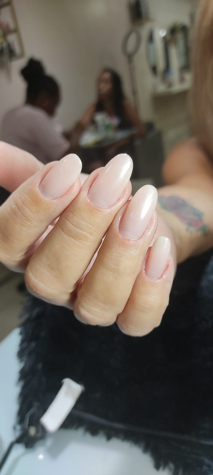 Lê Bessa - Salão, Esmalteria, Estética - Image 3