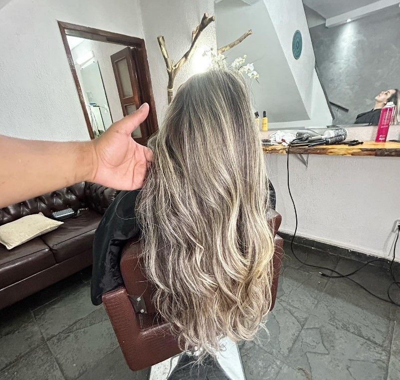 Guigo Sabino Hair Stylist - Image 11