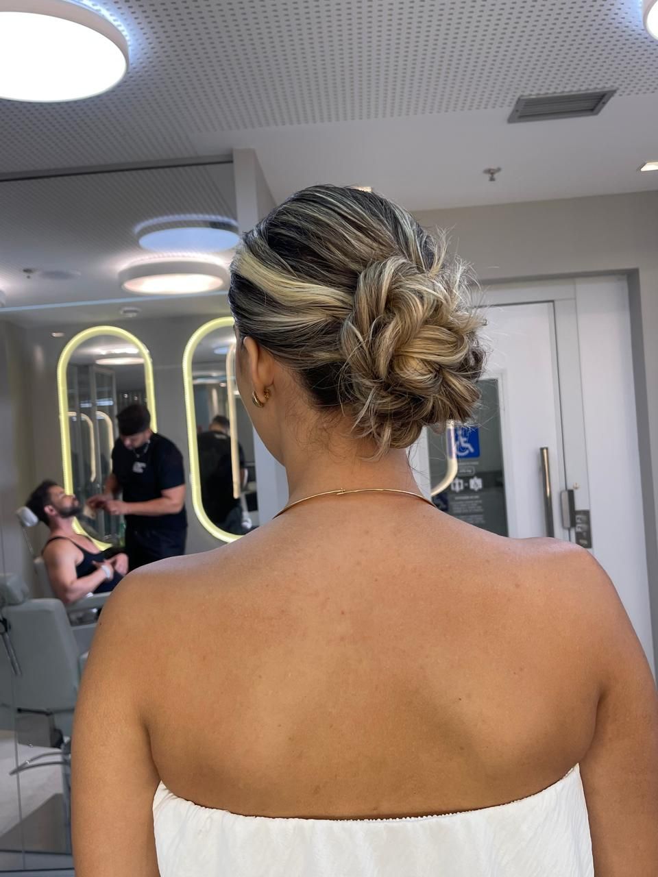 Cintia Alves - Maquiadora - Image 9