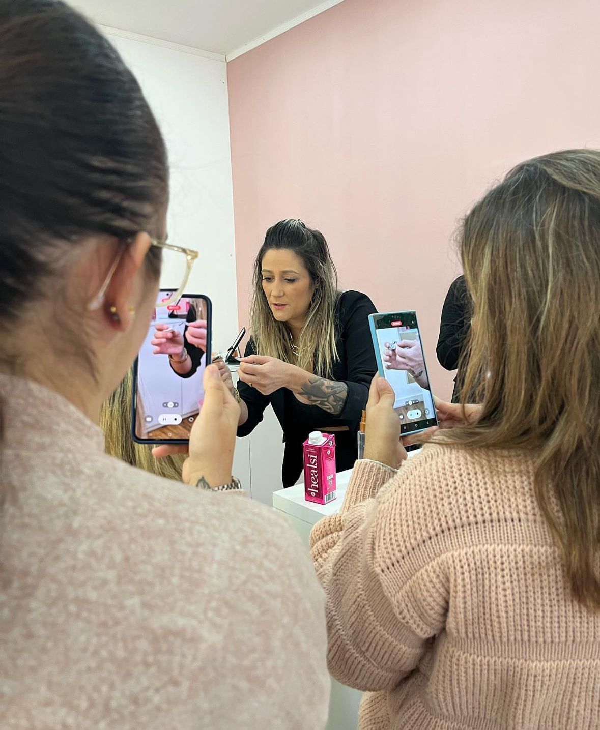 QMU Beauty Bar