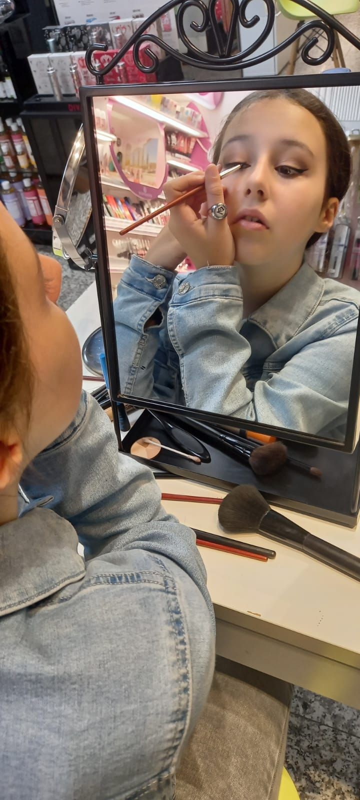 All About Makeup - Image 8