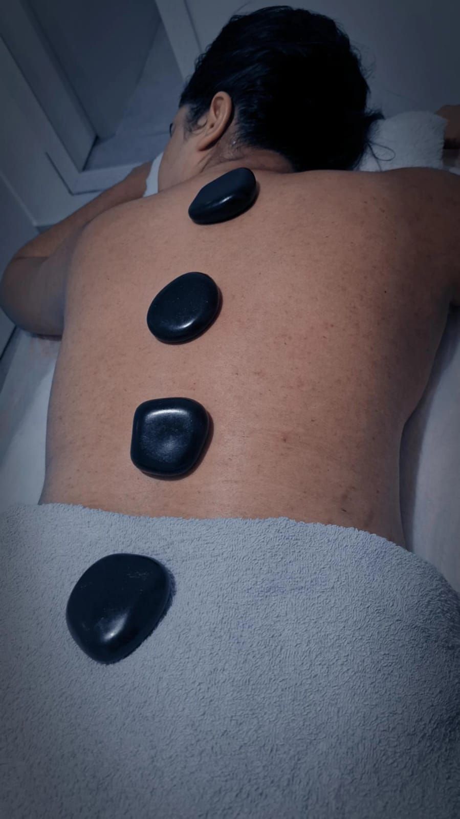 Carina Farias - Massoterapia e Estética - Image 3