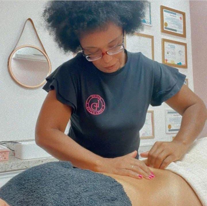 Daniela Araújo - Massoterapeuta - Image 2