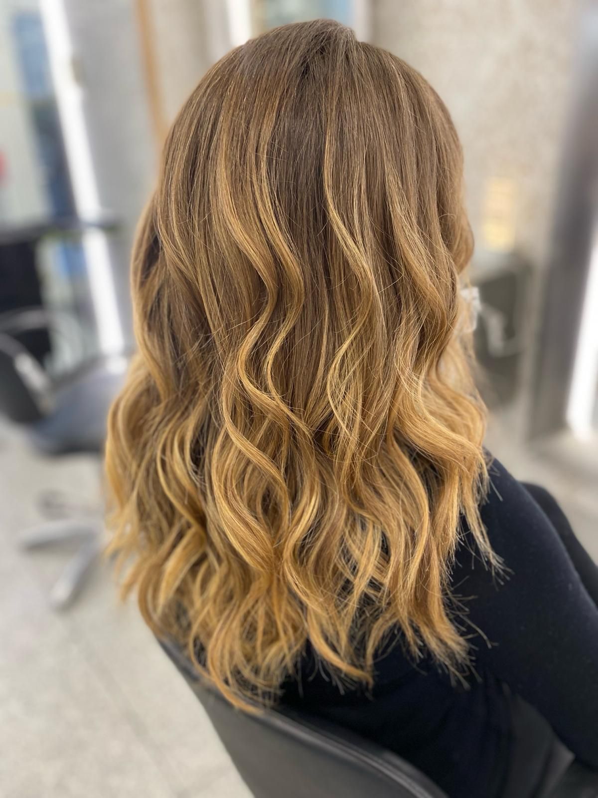 Susana Cabral Hairstylist - Image 2