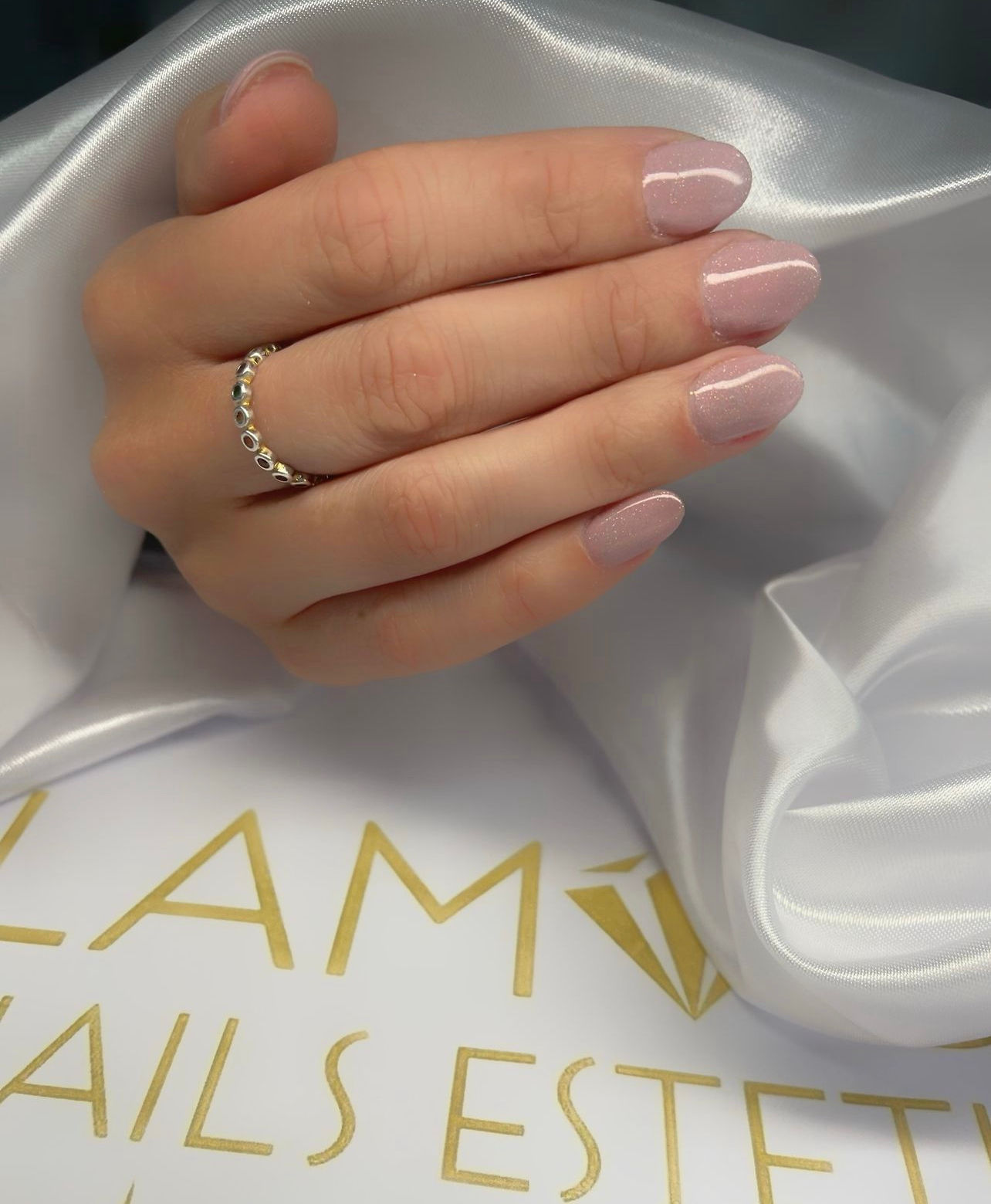 Glamour Nails Estétic - Image 4