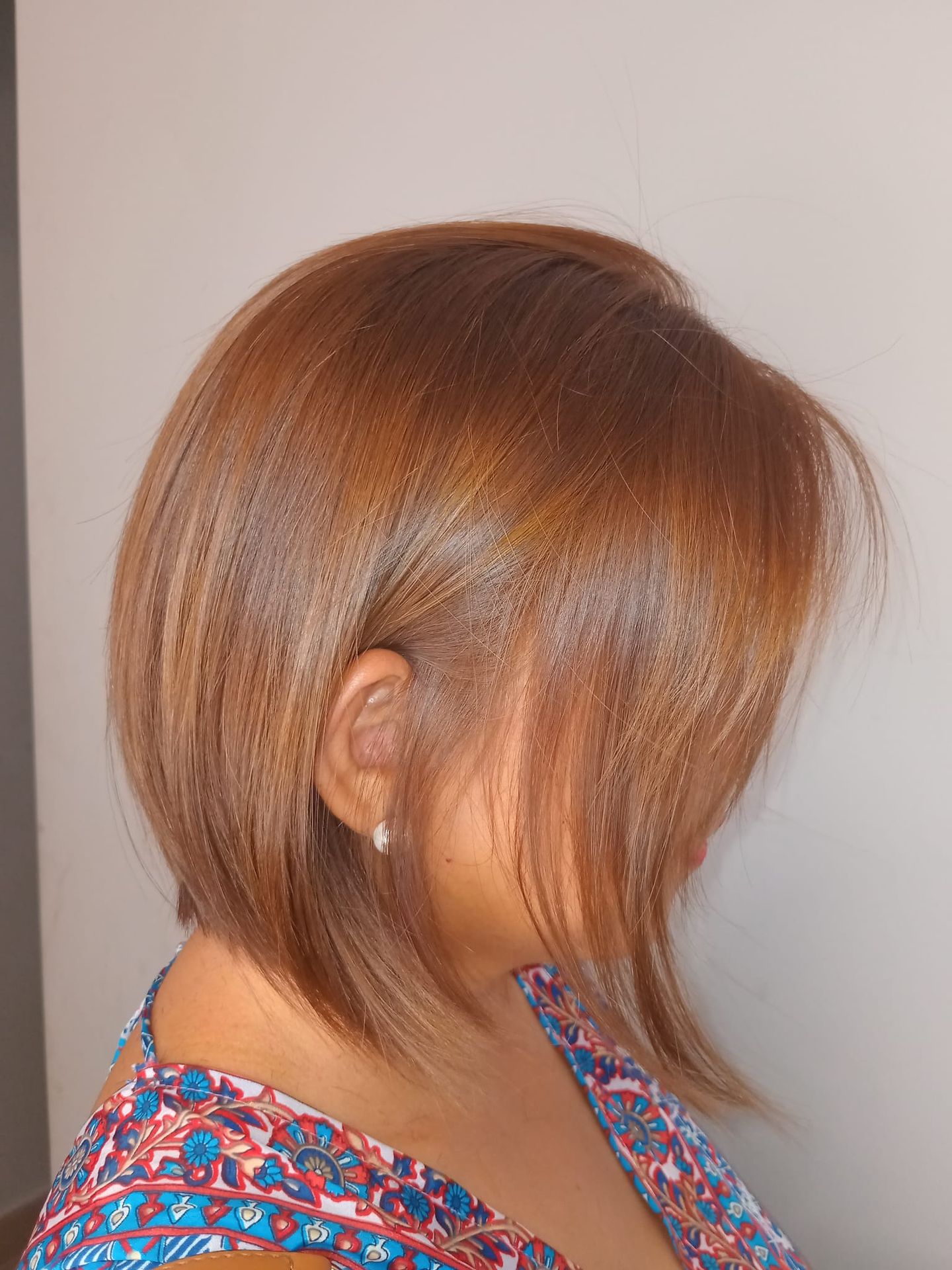 AG Studio Hair - Image 1