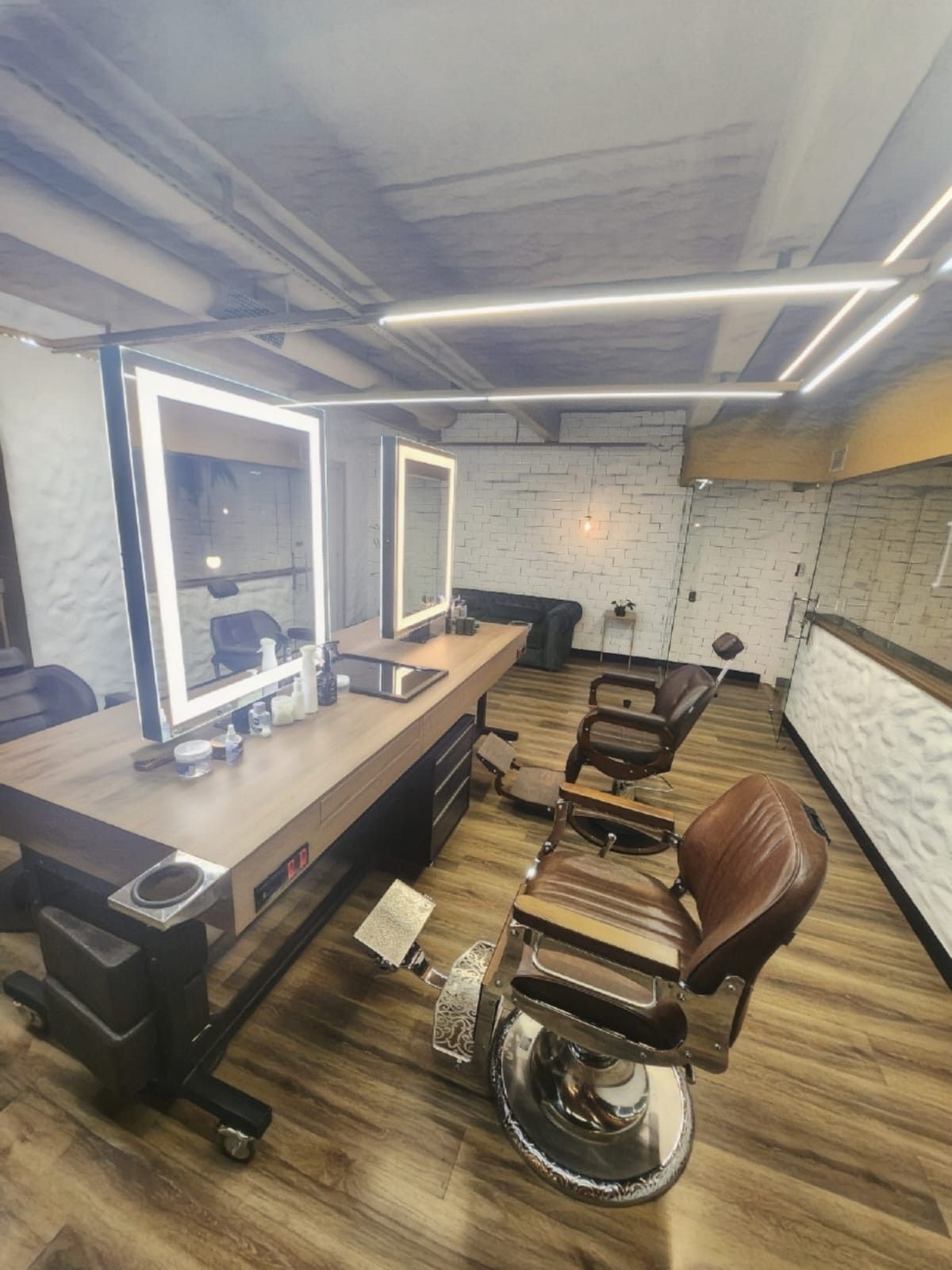 Neos Hair Spa - Image 7