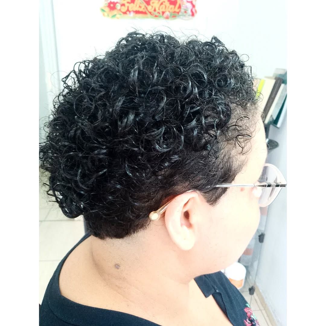 Afro Brasil - Salão Especializado em Cabelos Cacheados Afros e Crespos - Image 1